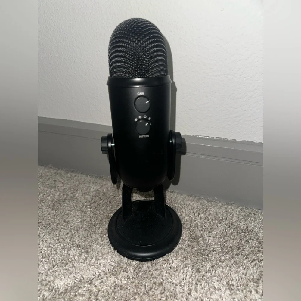 Yeti Black USB Microphone